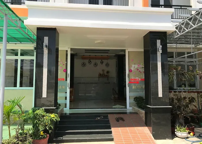 Sang Khách sạn *